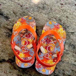 Roxy toddler girls size 6 sandals